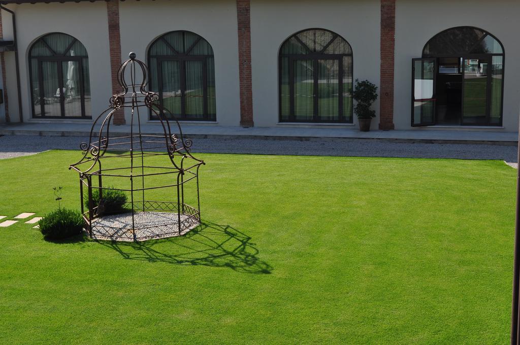 Hotel La Corte Bedizzole المظهر الخارجي الصورة